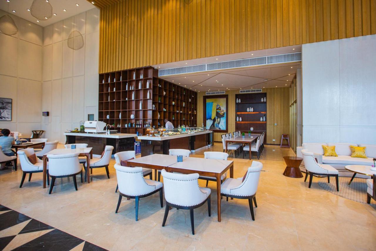 Johari Rotana Hotel Dar es Salaam Exterior photo