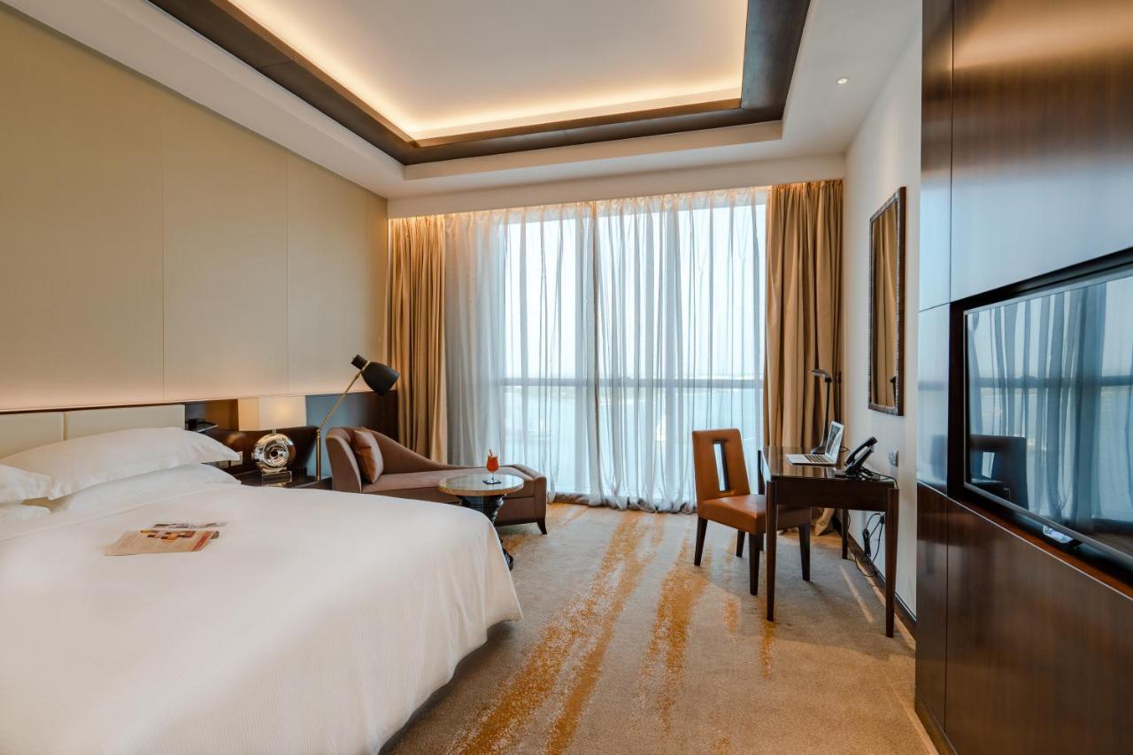 Johari Rotana Hotel Dar es Salaam Exterior photo